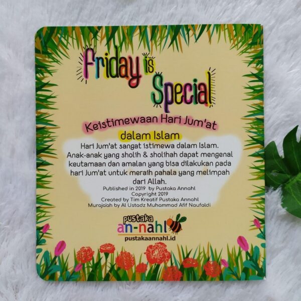 Friday Is Special Omah Buku Muslim